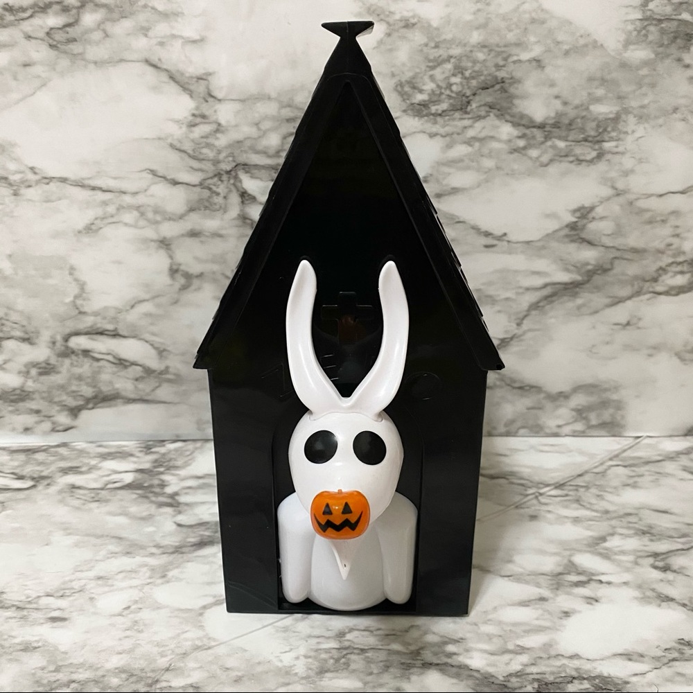 Disney - NBC - Zero popcorn bucket